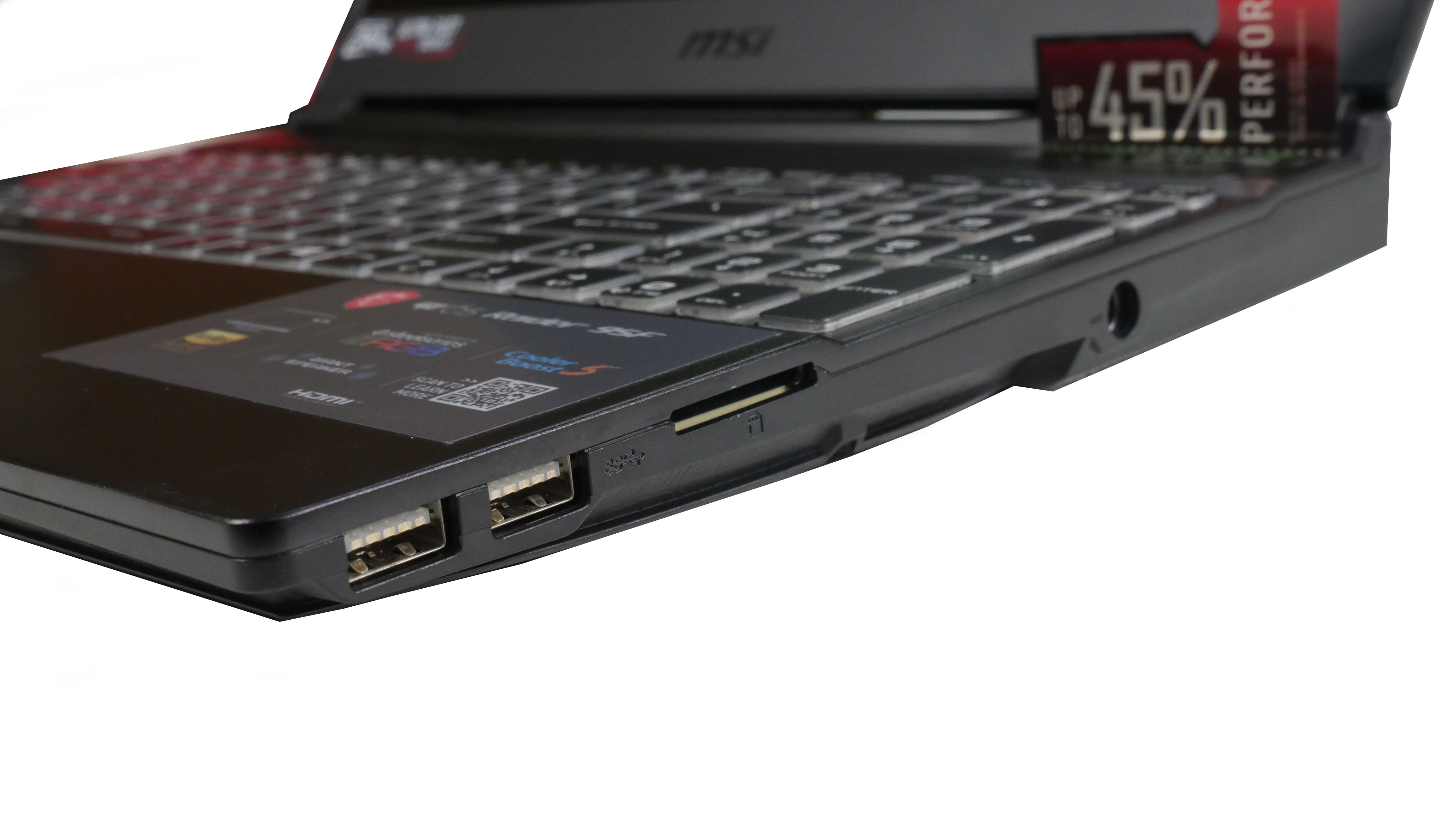 右侧接口:电源接口,sd卡槽,两个usb3.2接口