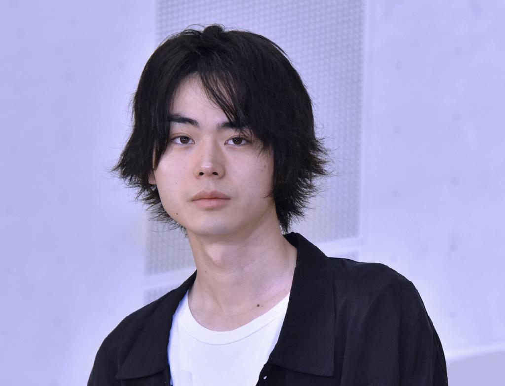 佐藤健神木隆之介和菅田将晖谁是你最希望暂时不结婚的男演员