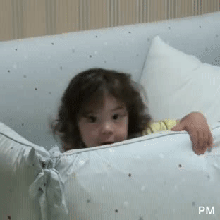 建厚,猪猪暴风成长·萝卜腿脚踝要慢慢消逝了(猪猪表情包gif)20190714