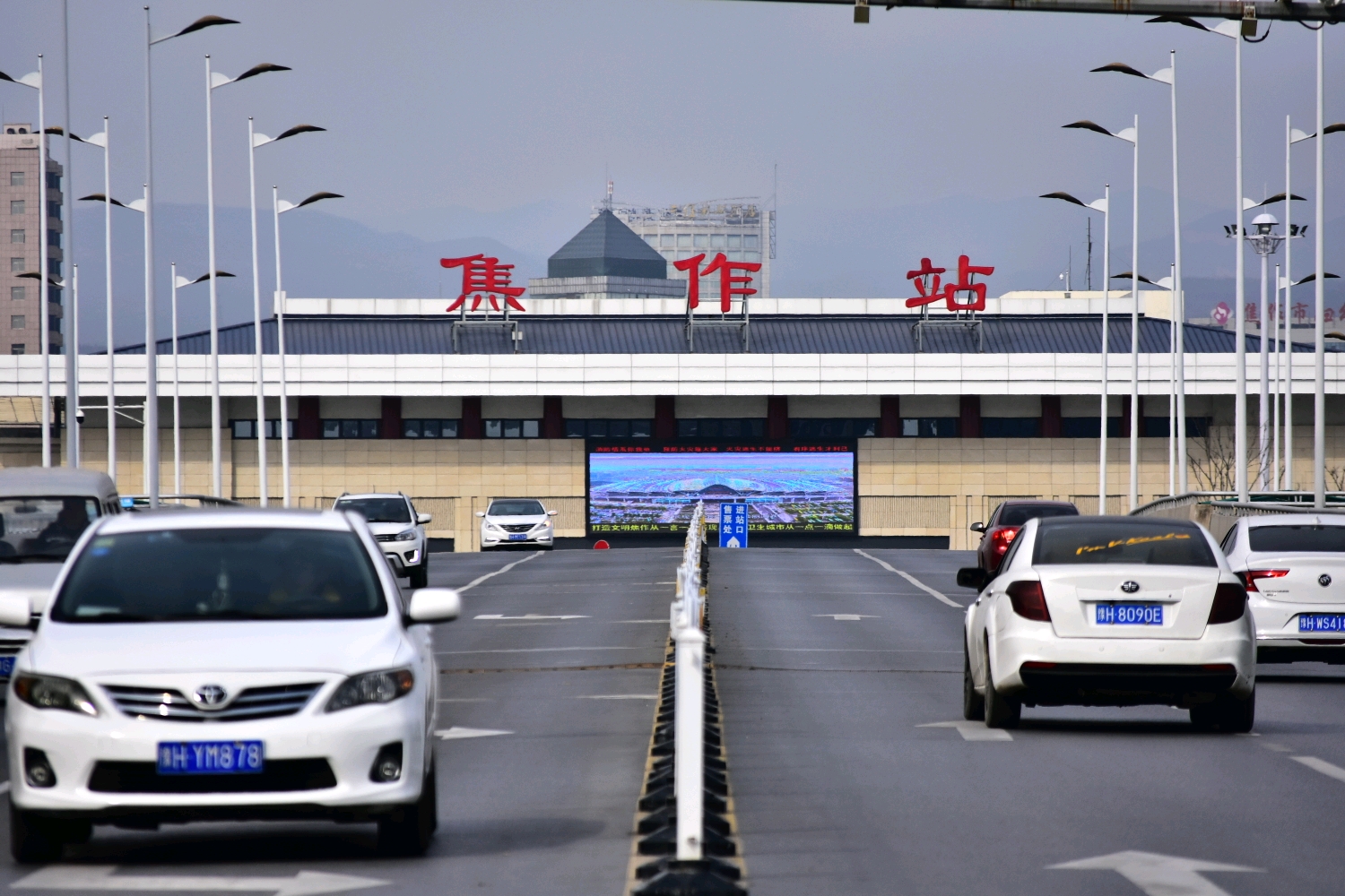 焦作站南广场 民主南路