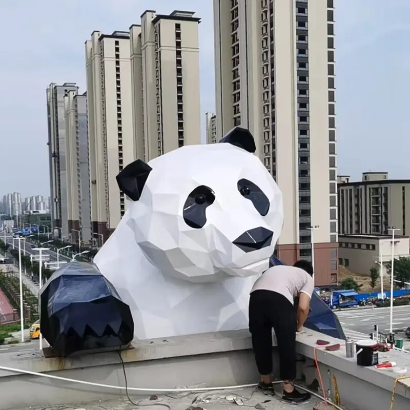 几何切面熊猫不锈钢雕塑