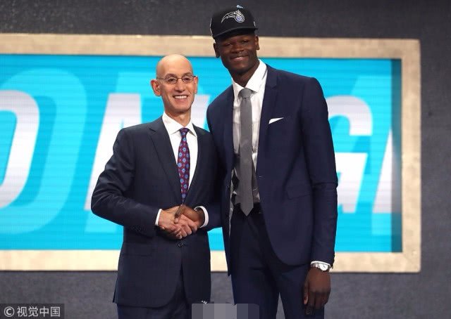 第八位奥兰多魔术队穆罕默德班巴(mohamed bamba)