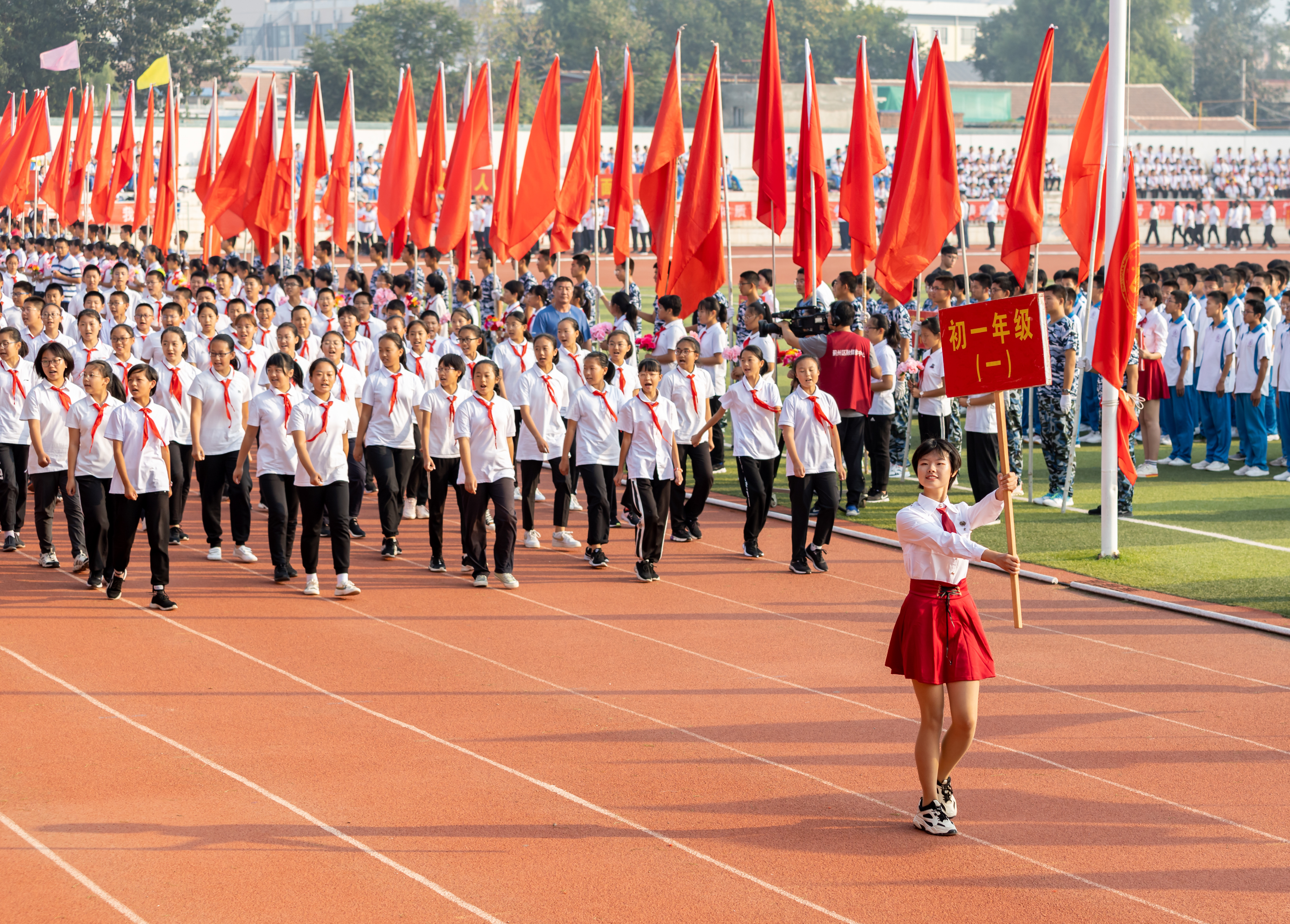 蓟州一中渔阳中学21届体育节开幕式(1)入场式