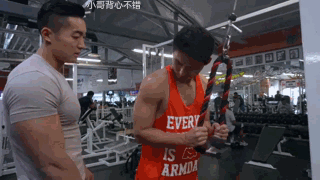 不整花里胡哨就是练麒麟臂