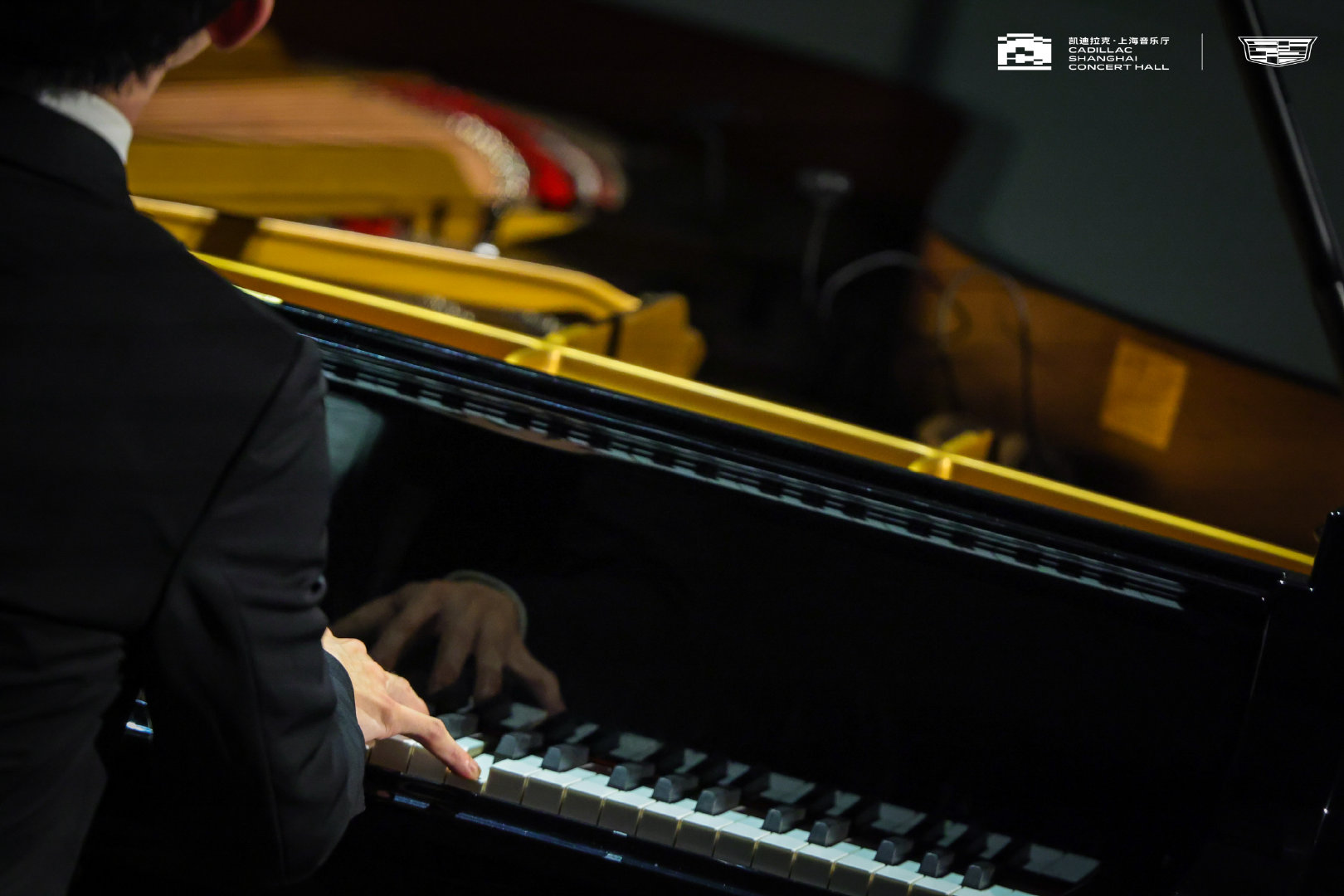 乐评丨以指尖触动的音乐时空——评刘骥钢琴独奏音乐会