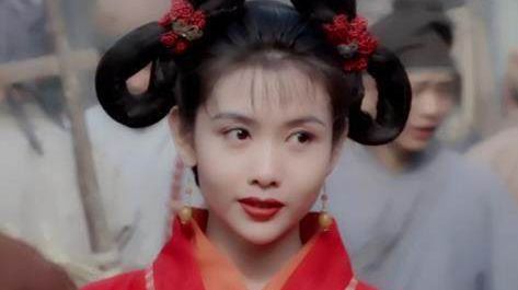 李连杰版《倚天屠龙记之魔教教主》里,那个那个机灵可爱,清纯惹人疼爱