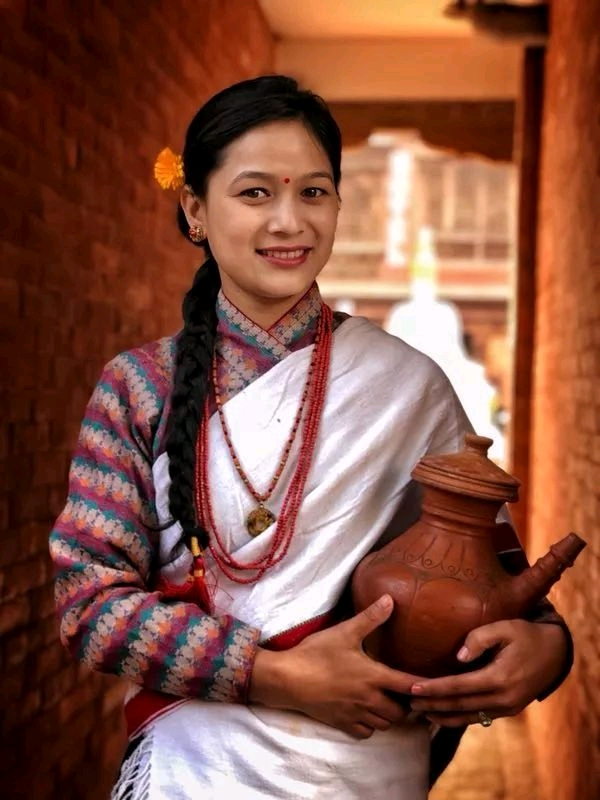 尼泊尔姑娘