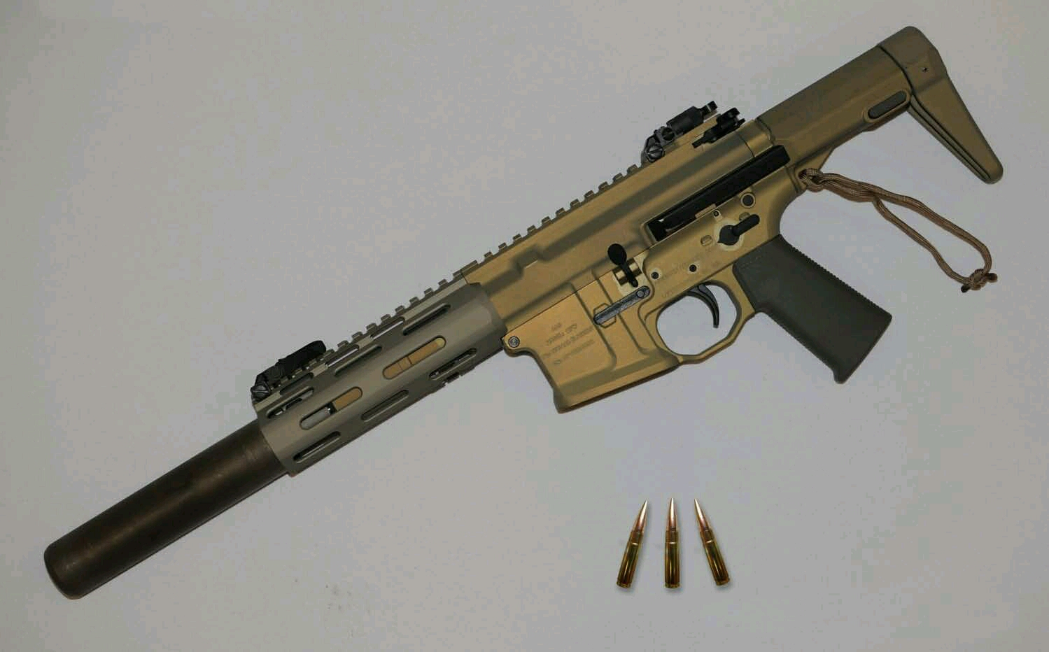 轻武器科普之aac"蜜獾"短突击步枪