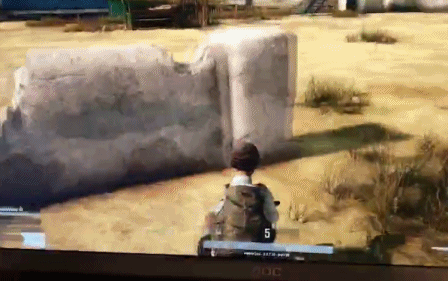 战队选手吐槽绝地求生bug影响游戏体验,大量常见bug迟迟不修复?