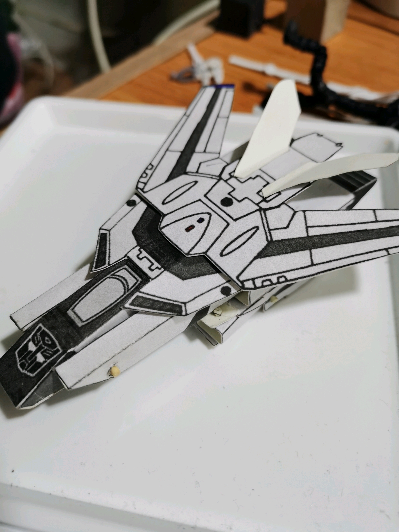 纸做的武器 f54cc3eb9d93c8df5fe57ce47dd020544de38321.jpg