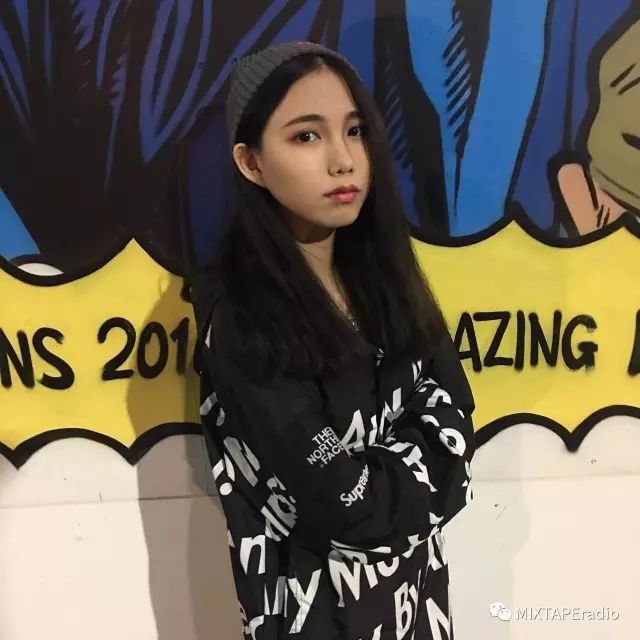 skywang的女友 kiki