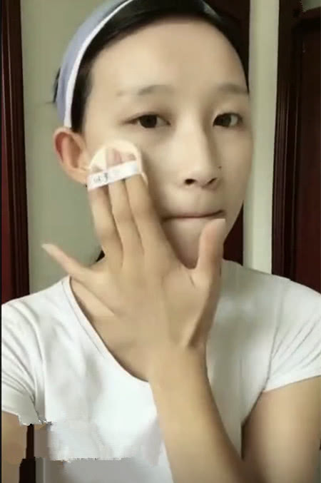 小姐姐要去见相亲对象,化妆后秒变女神?网友:嫁到我家吧!