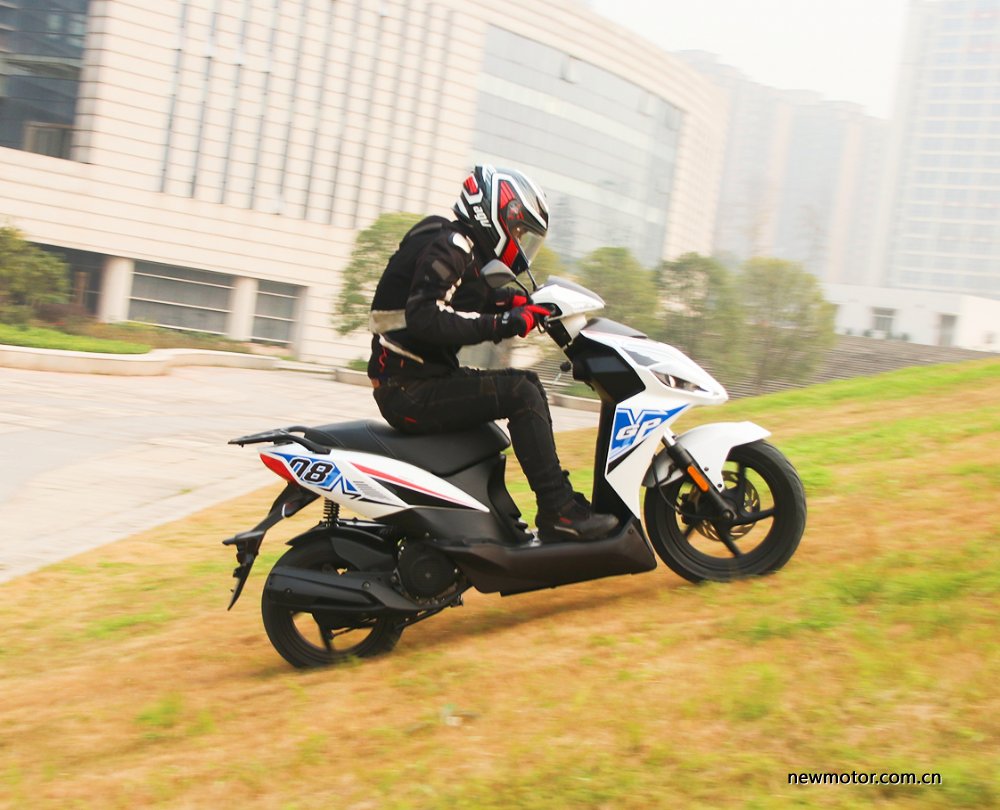 宗申mo战ZT5试驾报告