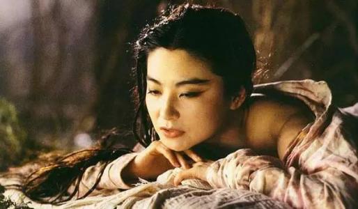 一,练霓裳——《白发魔女》