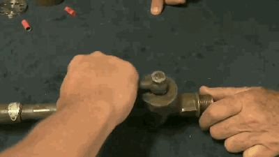 鬼子也有喷火器日本93100式火焰喷射器