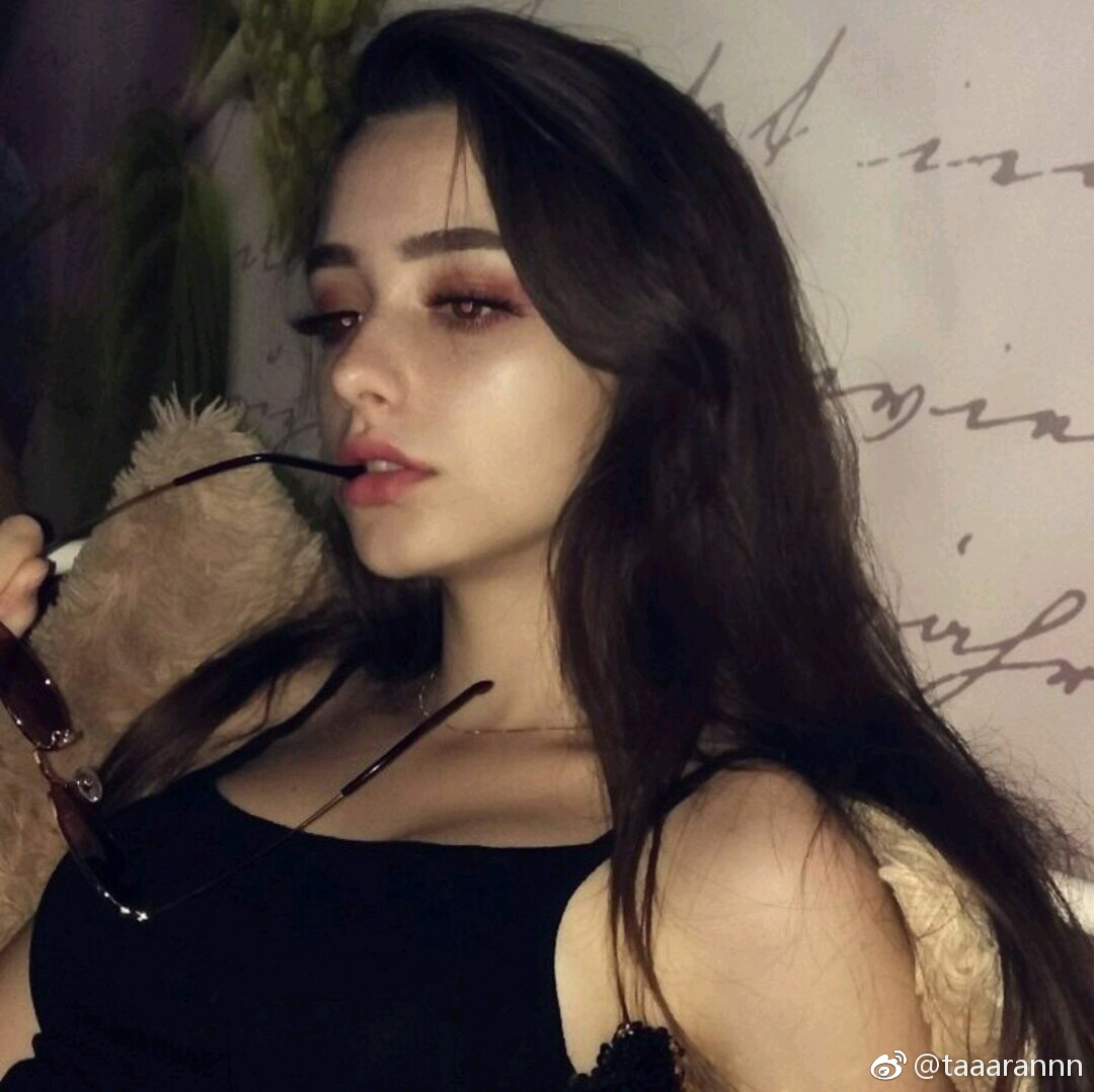 dasha taran:美到犯规的俄罗斯美少女