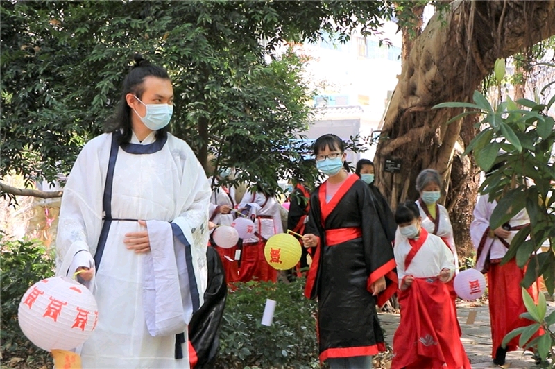 汉服工厂拍照穿搭,汉服工厂拍照穿搭图片