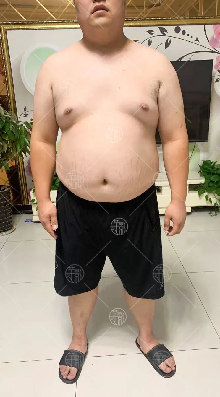 多少斤算大胖子 fa15539284fe6e4c565f751e964c2f0c966be4eb.jpg