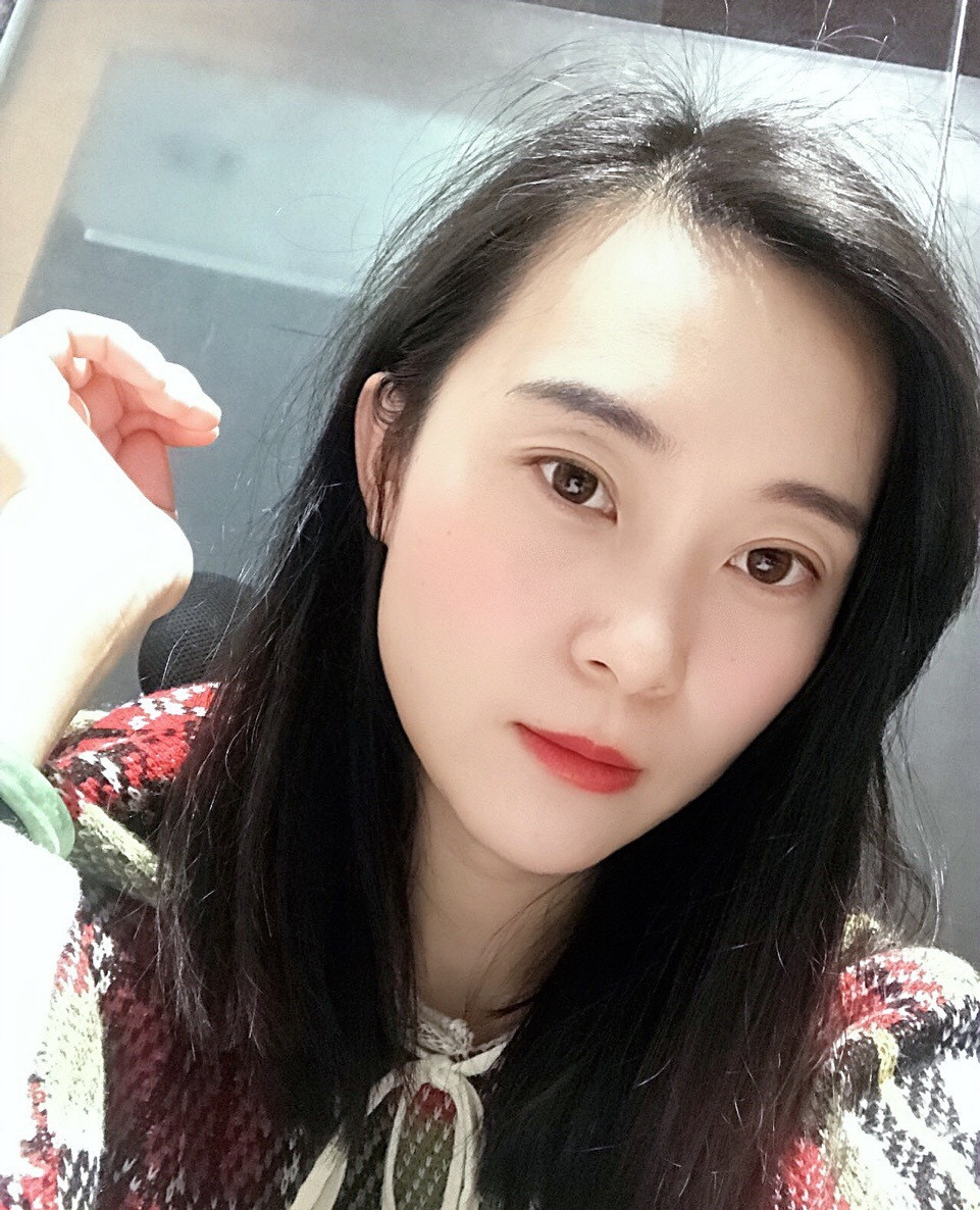 女头像真实本人 生活照 同一个人