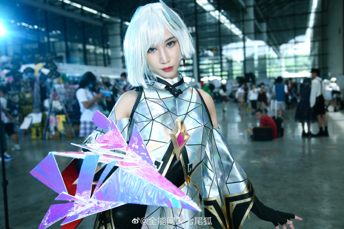 cosplay东方镜