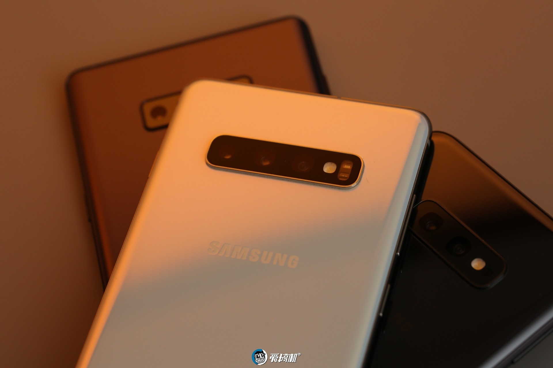 三星galaxys10详细评测真的差一点点就完美了