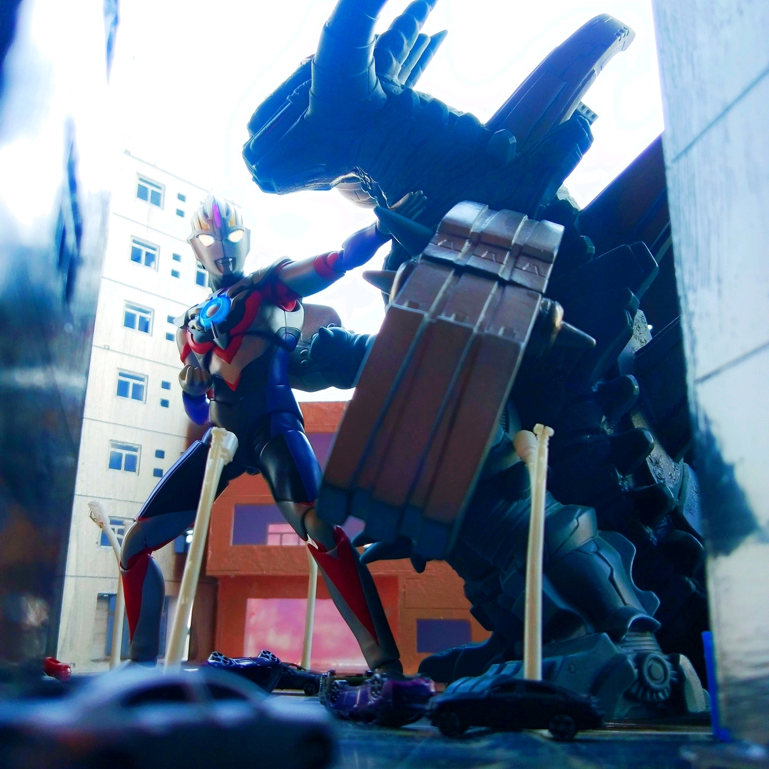 欧布重光(shf) vs moga古兰特王(软胶)