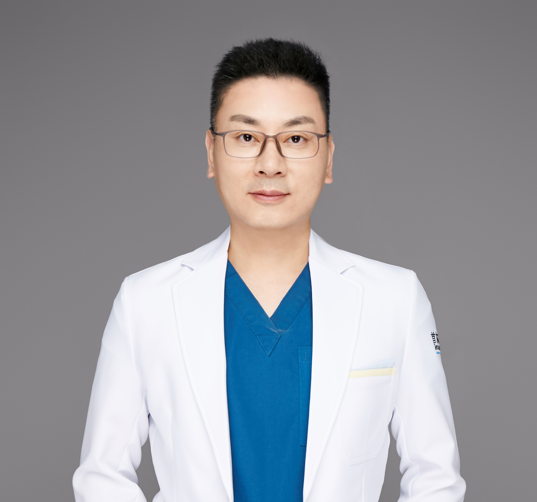 锐针派艺术美学集大成之少壮派医师:张震东