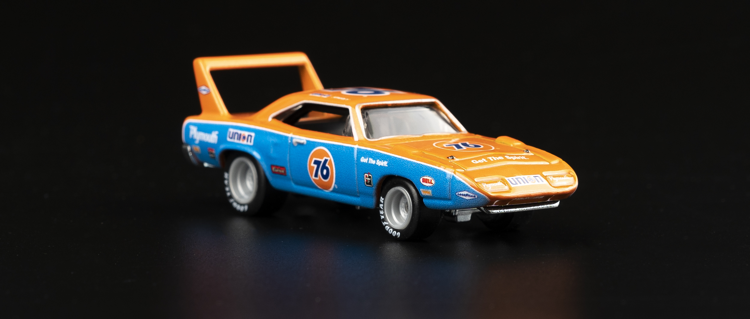 【'70 plymouth superbird】 普利茅斯超级鸟!