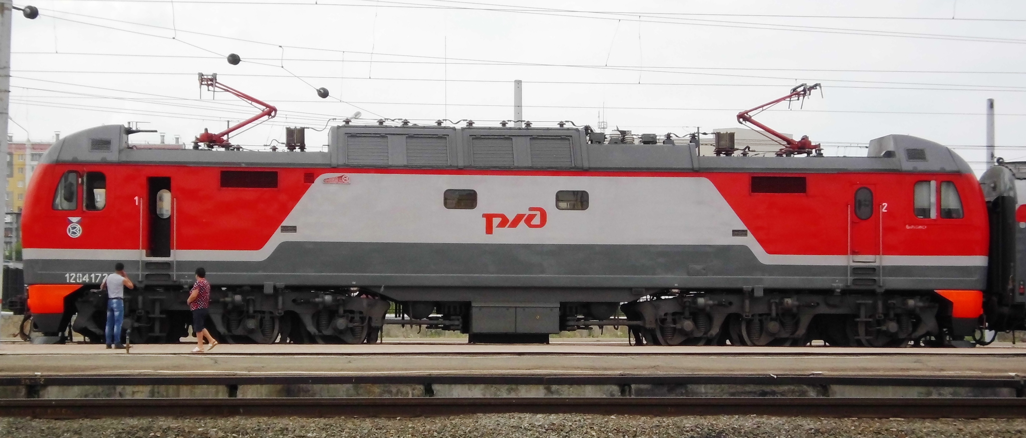 【铁道科普】俄罗斯铁路第一款国产量产直流客运电力机车——ep2k型