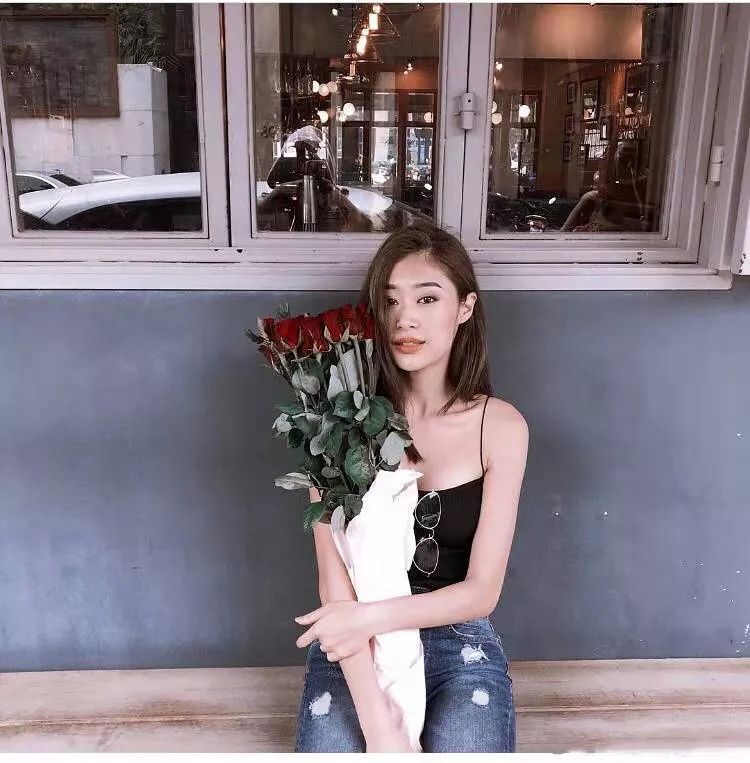 泰剧《美人计》的男主Sean与Gypsy分手,而Pi