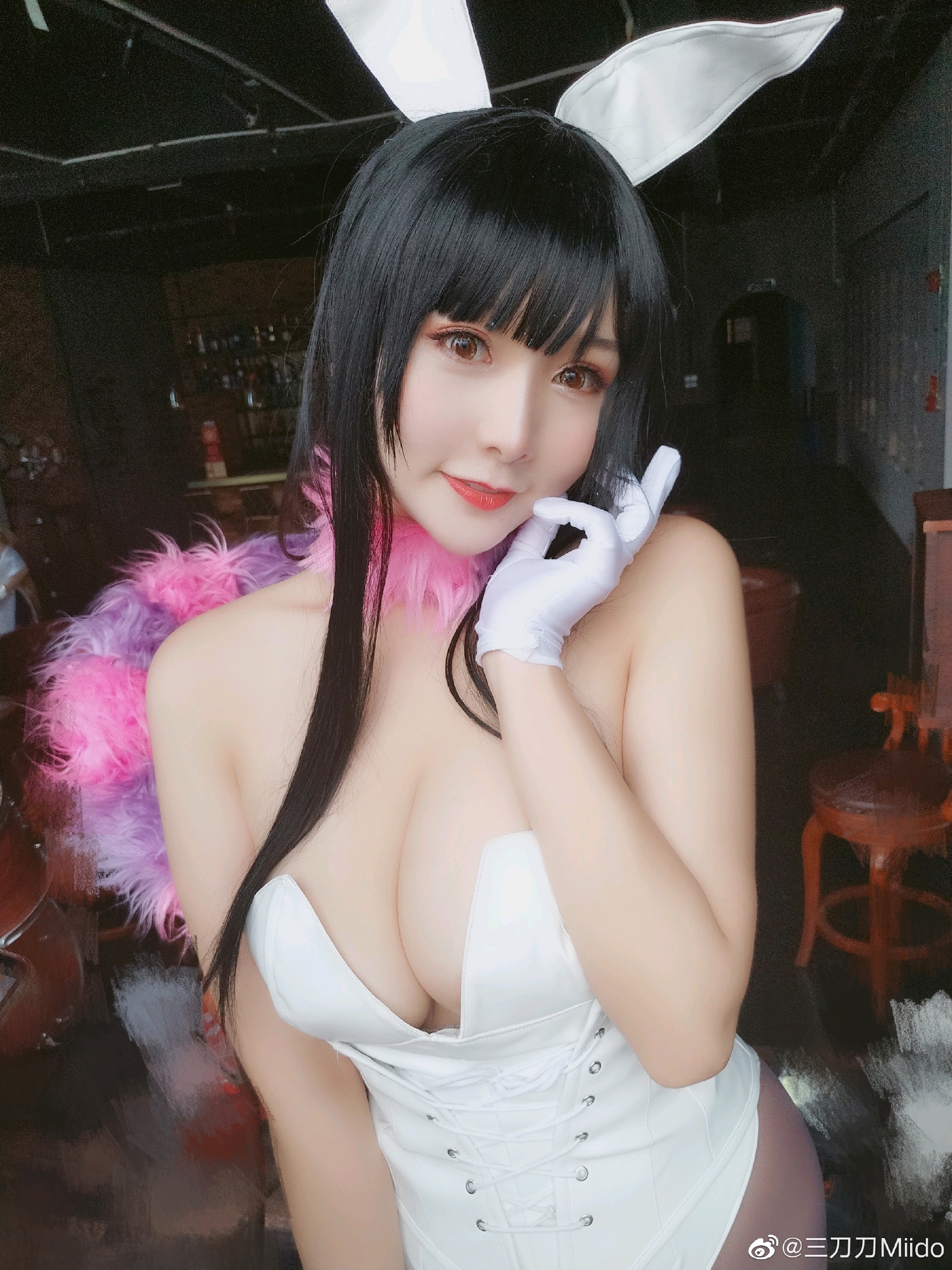 美到爆炸的恶魔姐姐