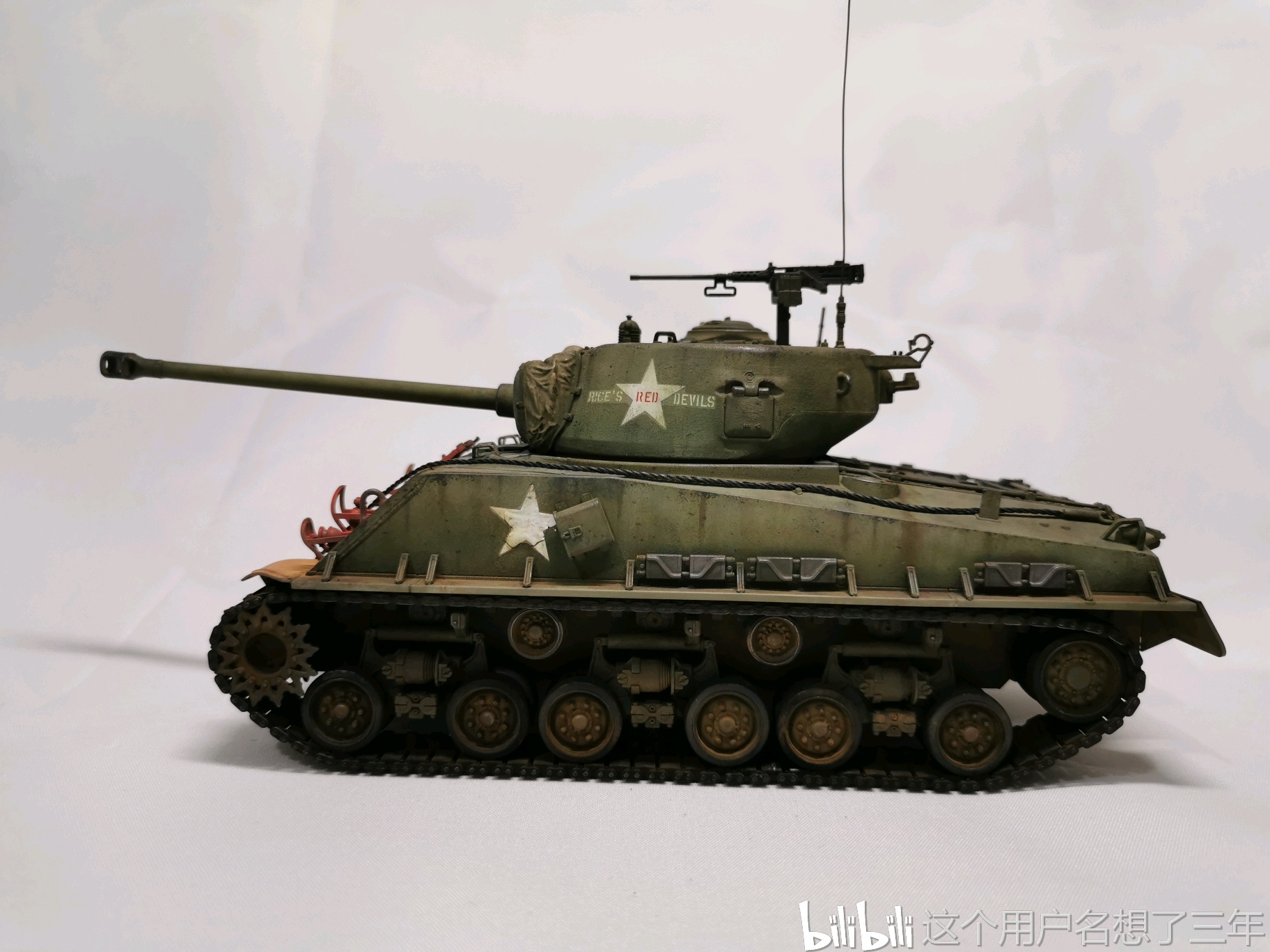 田宫35359 1/35 美国 m4a3e8谢尔曼[商作完成品]