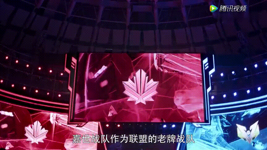 别的不多说,总决赛打轮回几场,叶修关心方锐情况,江波涛想提醒孙翔和