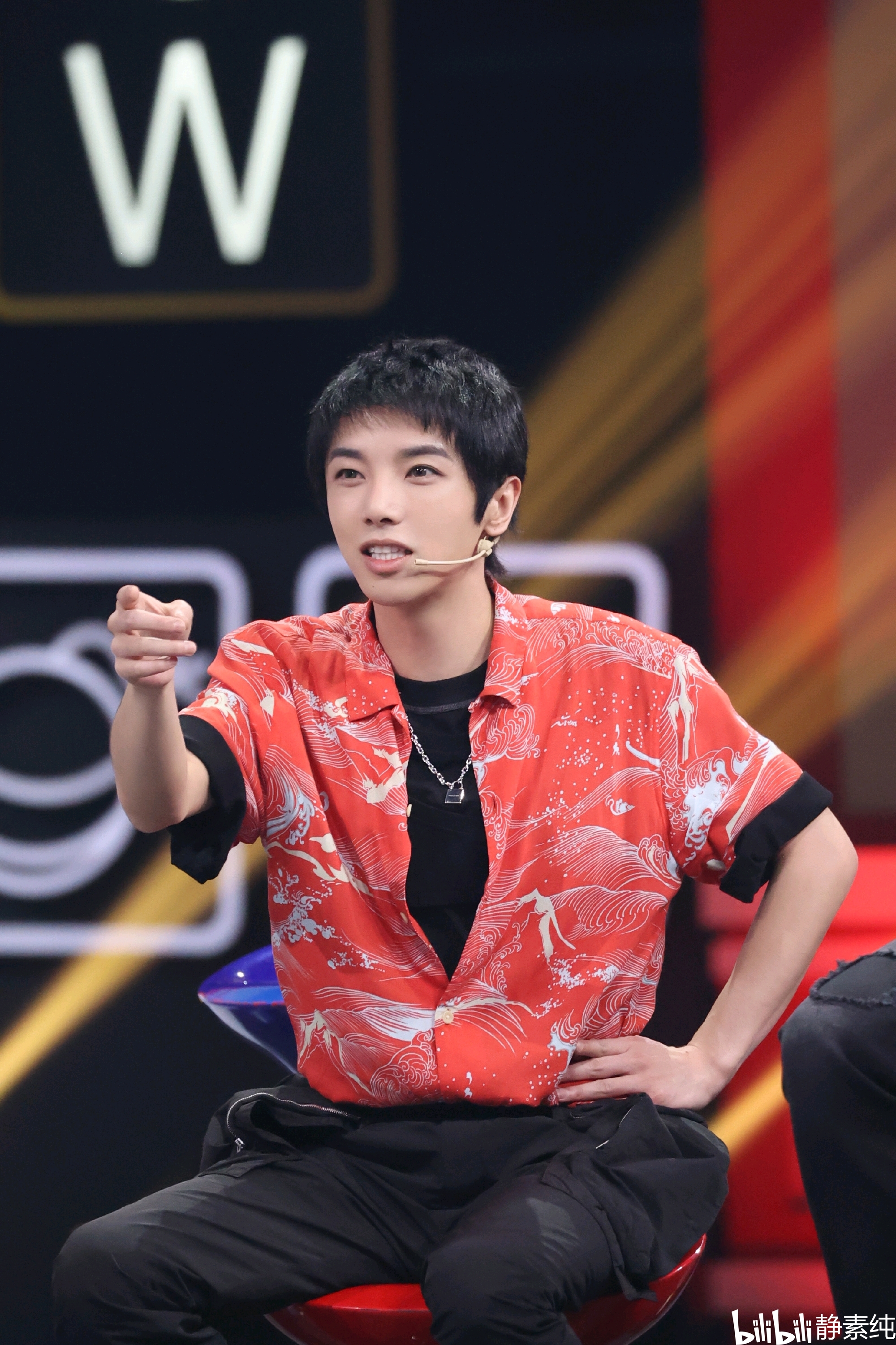 27 恭喜华晨宇获得2020百度娱乐人物「年度实力男歌手」荣誉. 2021.1.