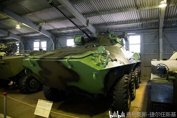 轮战跑车(六)——战争雷霆未来可能(骗)出(氪)的载具:btr-90 装甲车