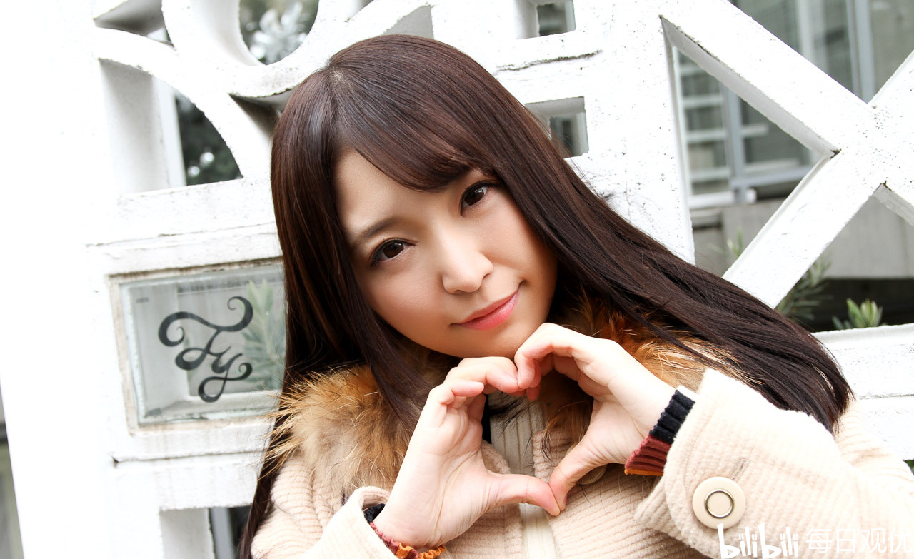 【每日观优】加藤桃香 好像蜜桃一样的女神