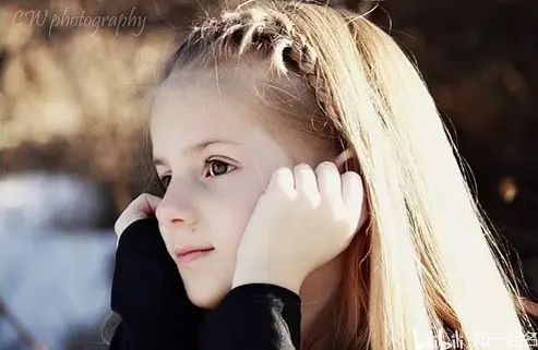 女孩带三点水的字取名：带有三点水的好听女孩名字