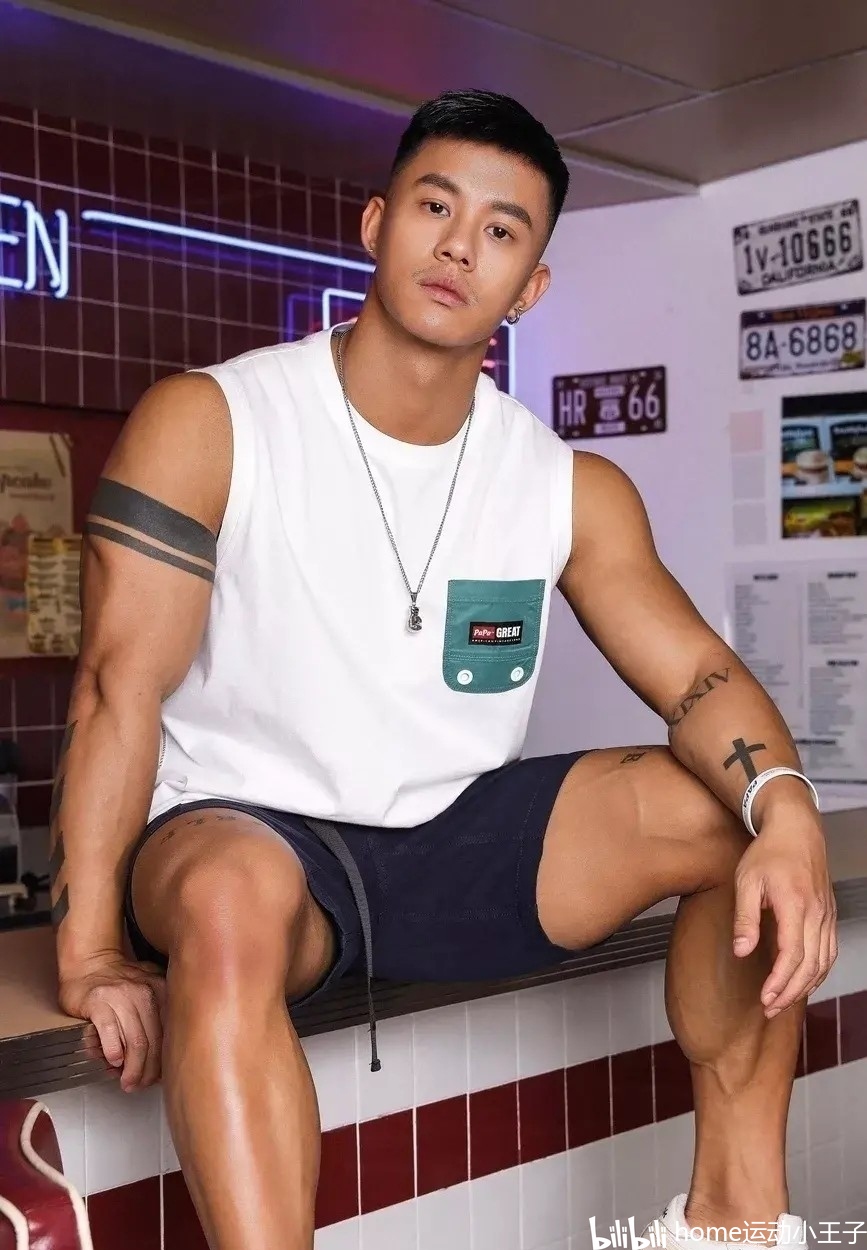 最爱的运动阳光型帅哥长得帅的男生就是养眼