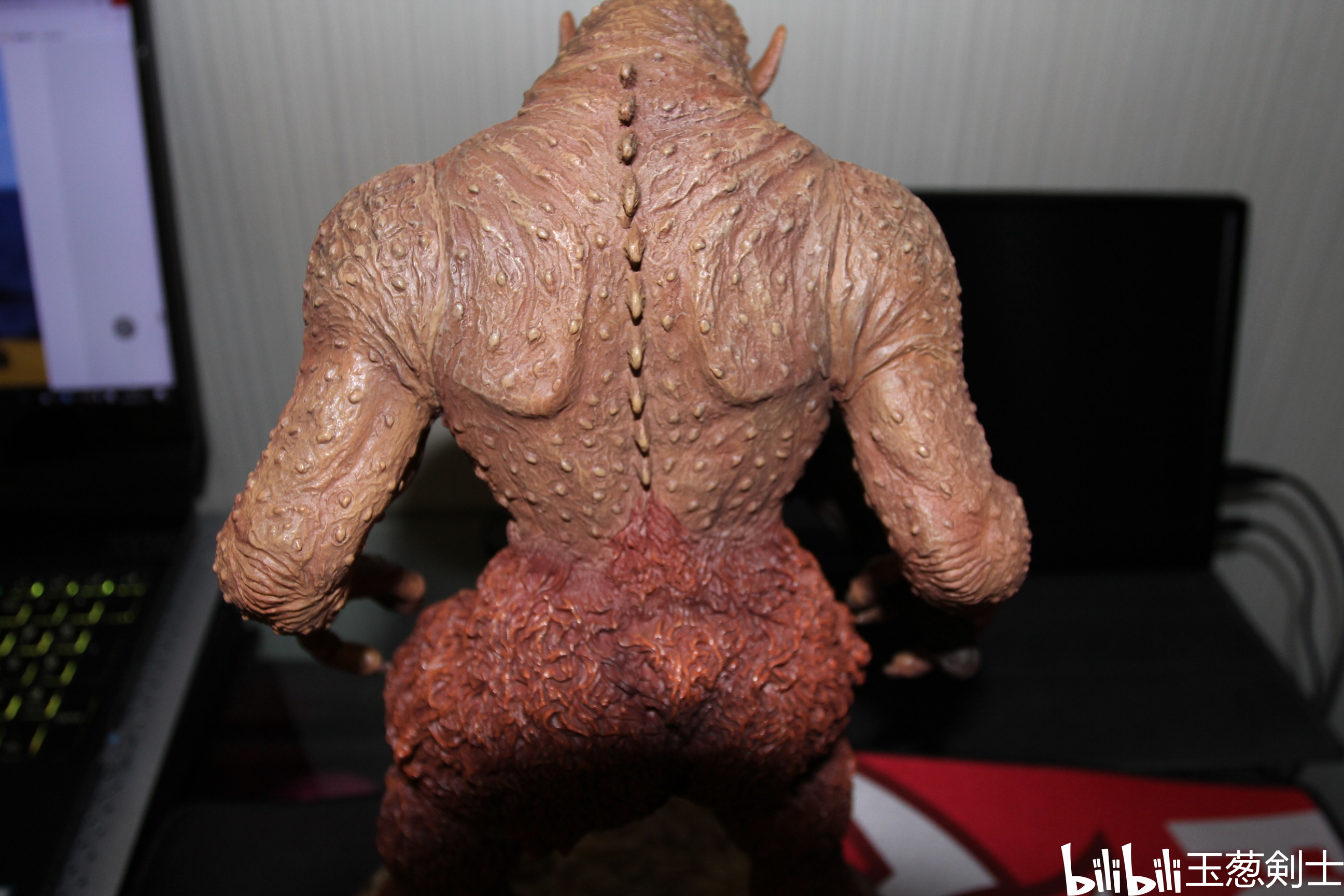 x-plus/staracetoys 独眼兽/独眼巨人雕像 "雷·哈里豪森"诞辰100周年