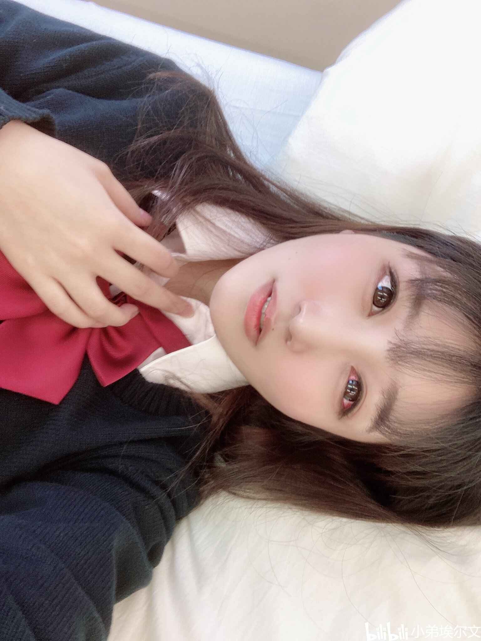 最新优优日常图集1209桥本有菜明里紬伊贺真子