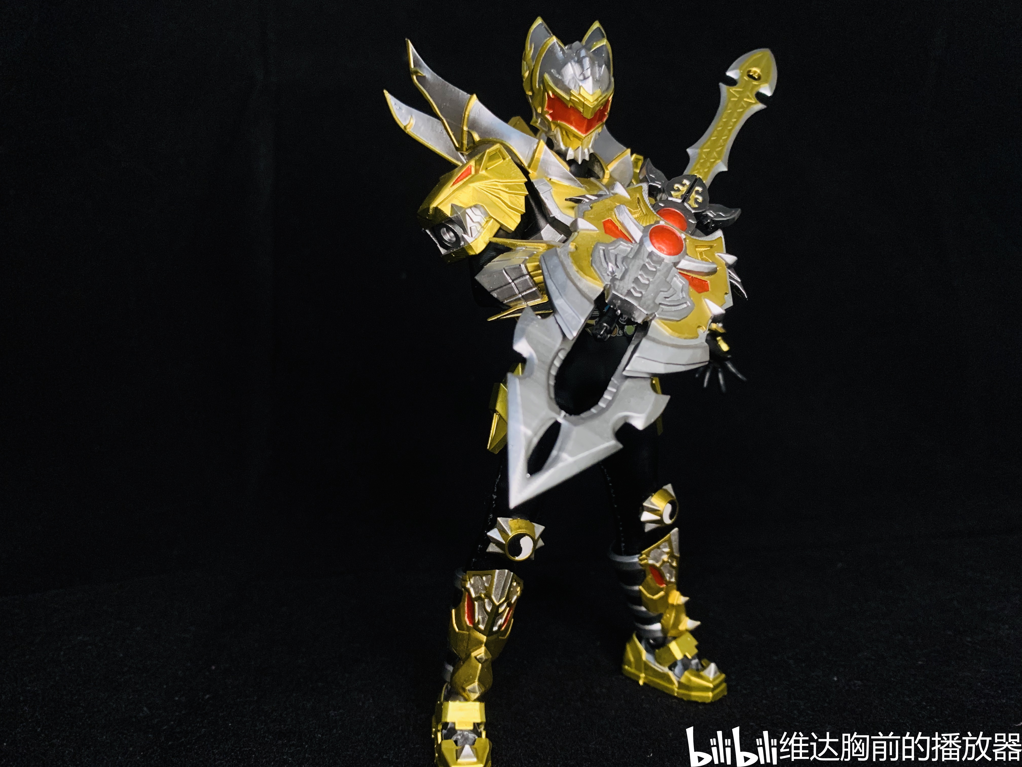 bgm原力分享第124期:参见吾皇!帝皇侠1/12还原皮套可动人偶分享