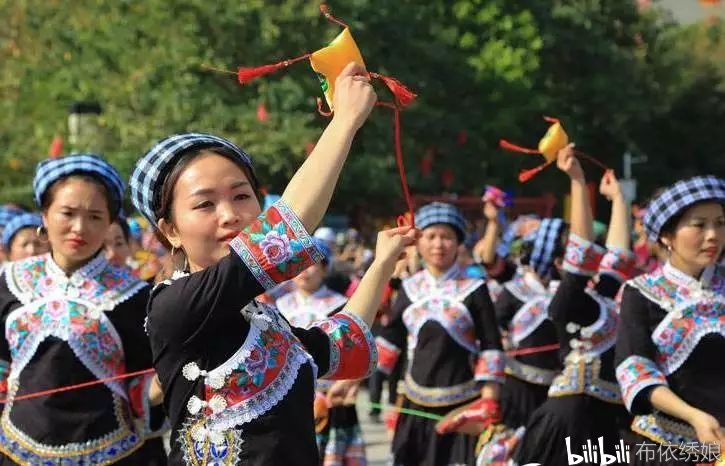 大年节据方志记载,布依族皆"以十一月为岁首".