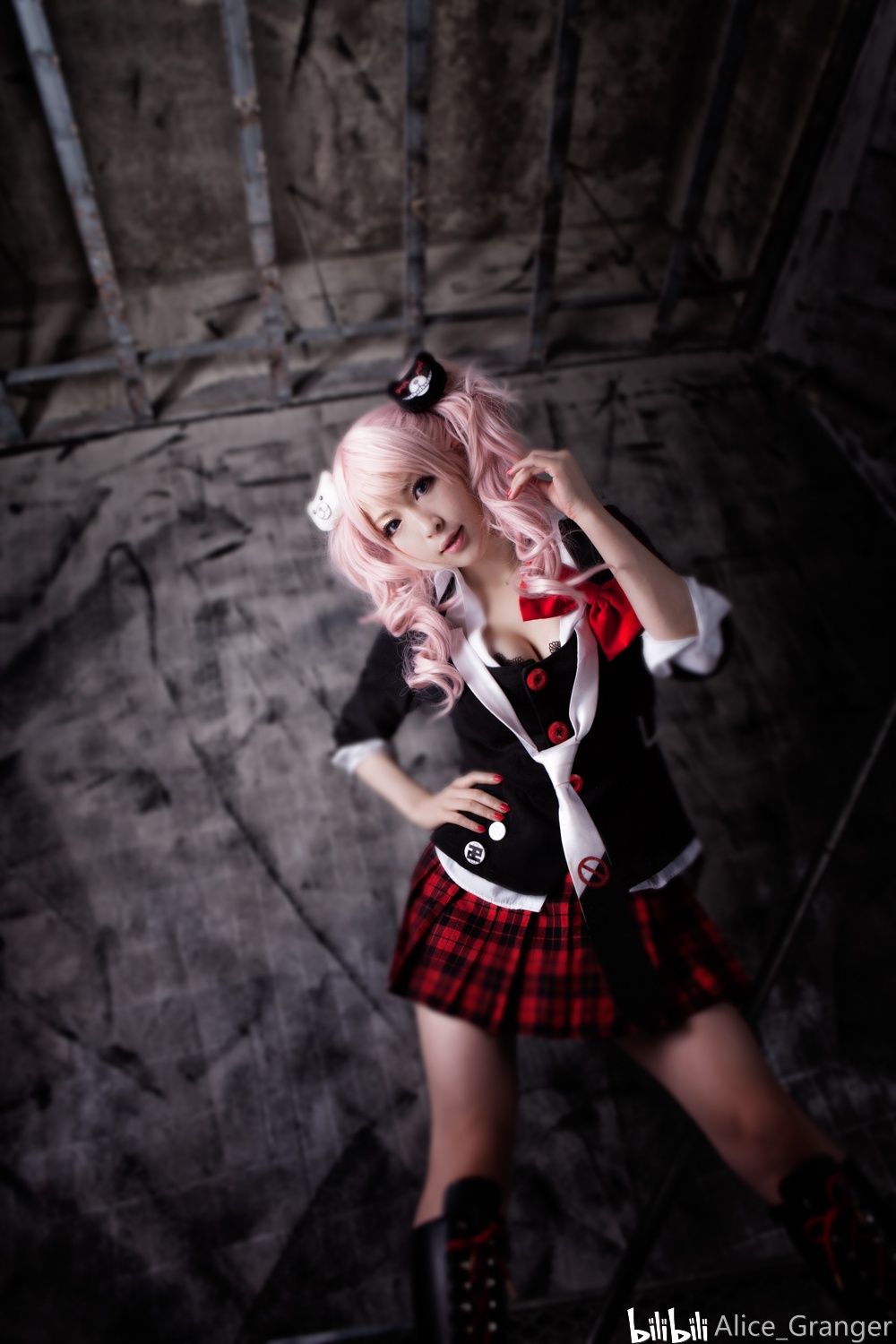 cosplay【小姐姐】～江之岛盾子