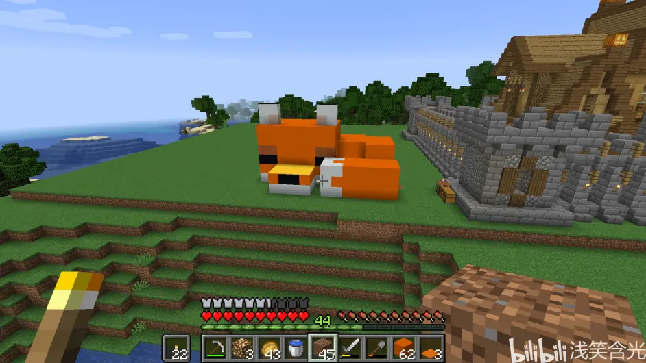 我的世界【生存建筑】真不戳住在小狐狸身体里真不戳