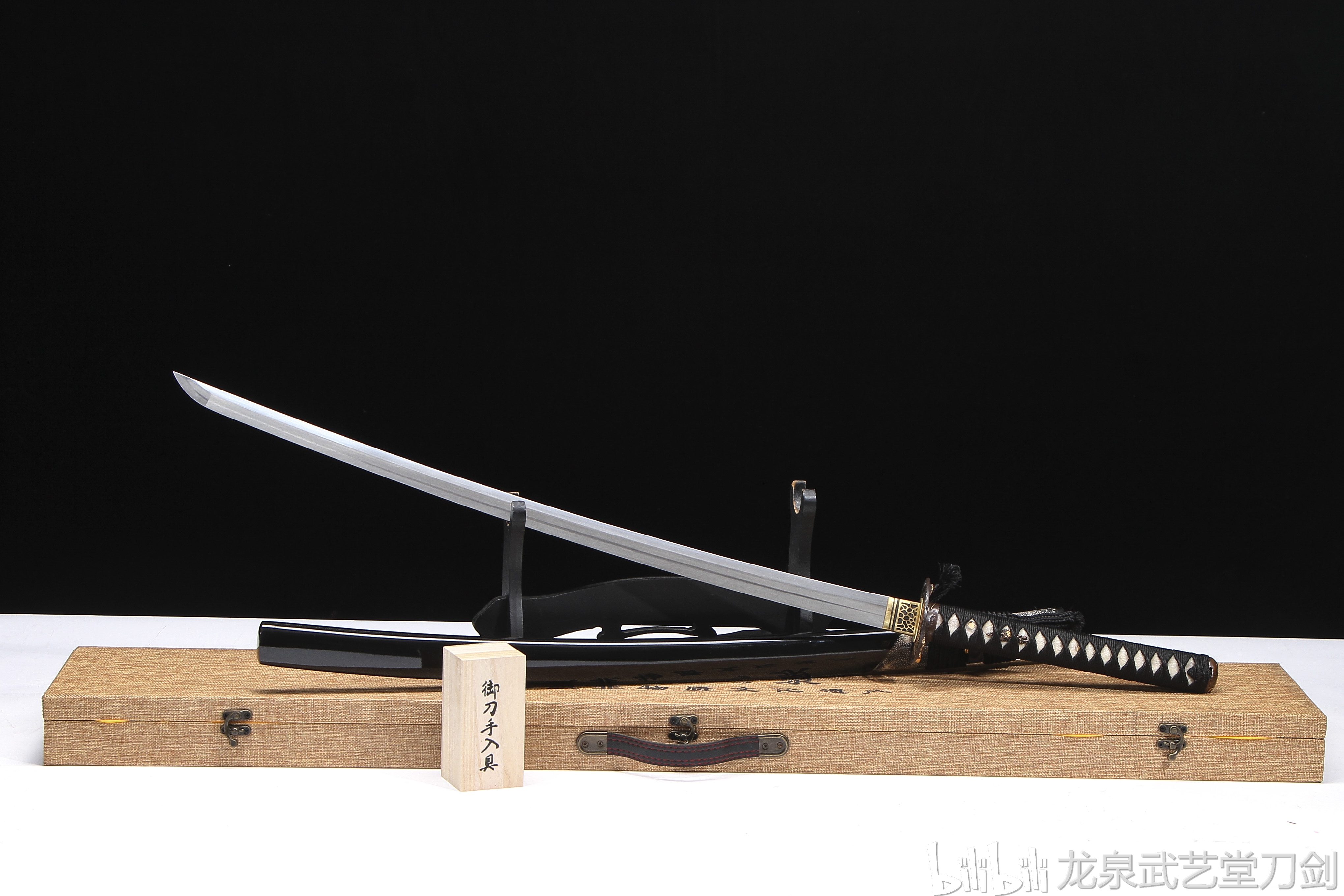 日本武士刀 真的很好看,你喜欢吗?