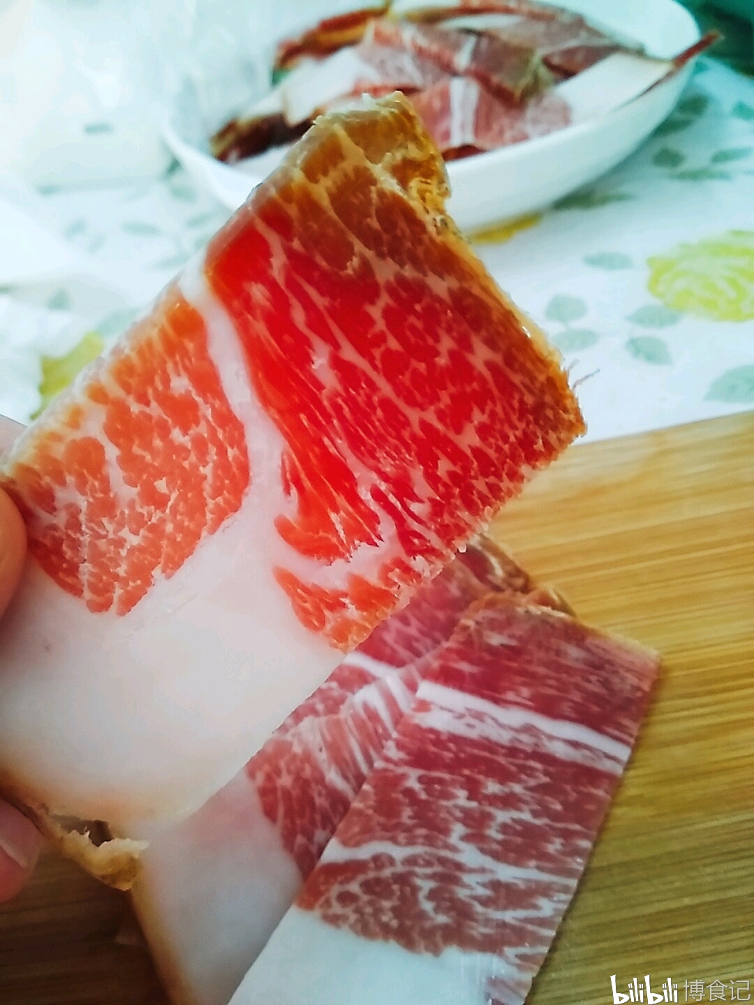 8c125f40cbb132e94d1f5a687c8025f55ed9ba04.jpg
