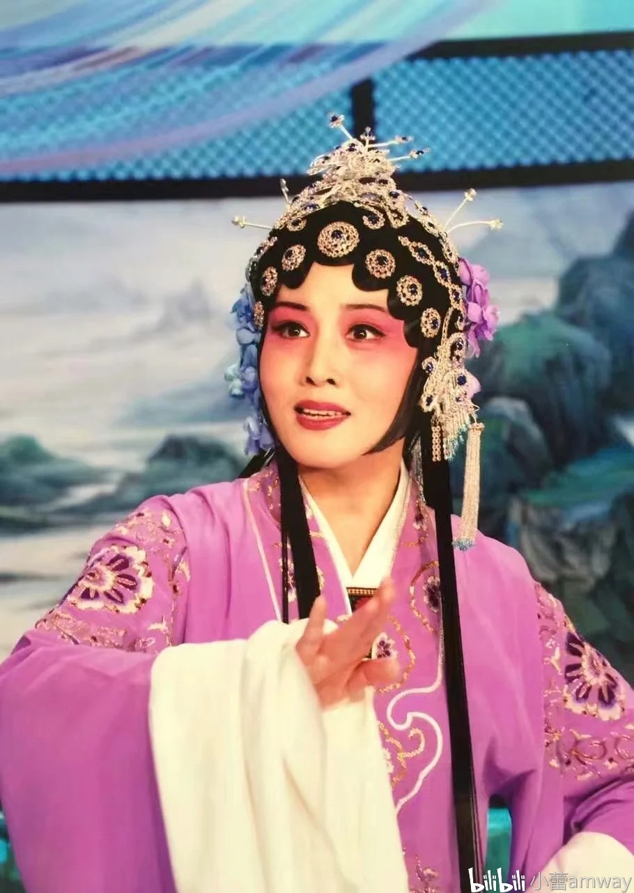 【图片贴】黄梅戏名家韩再芬早期剧照一组