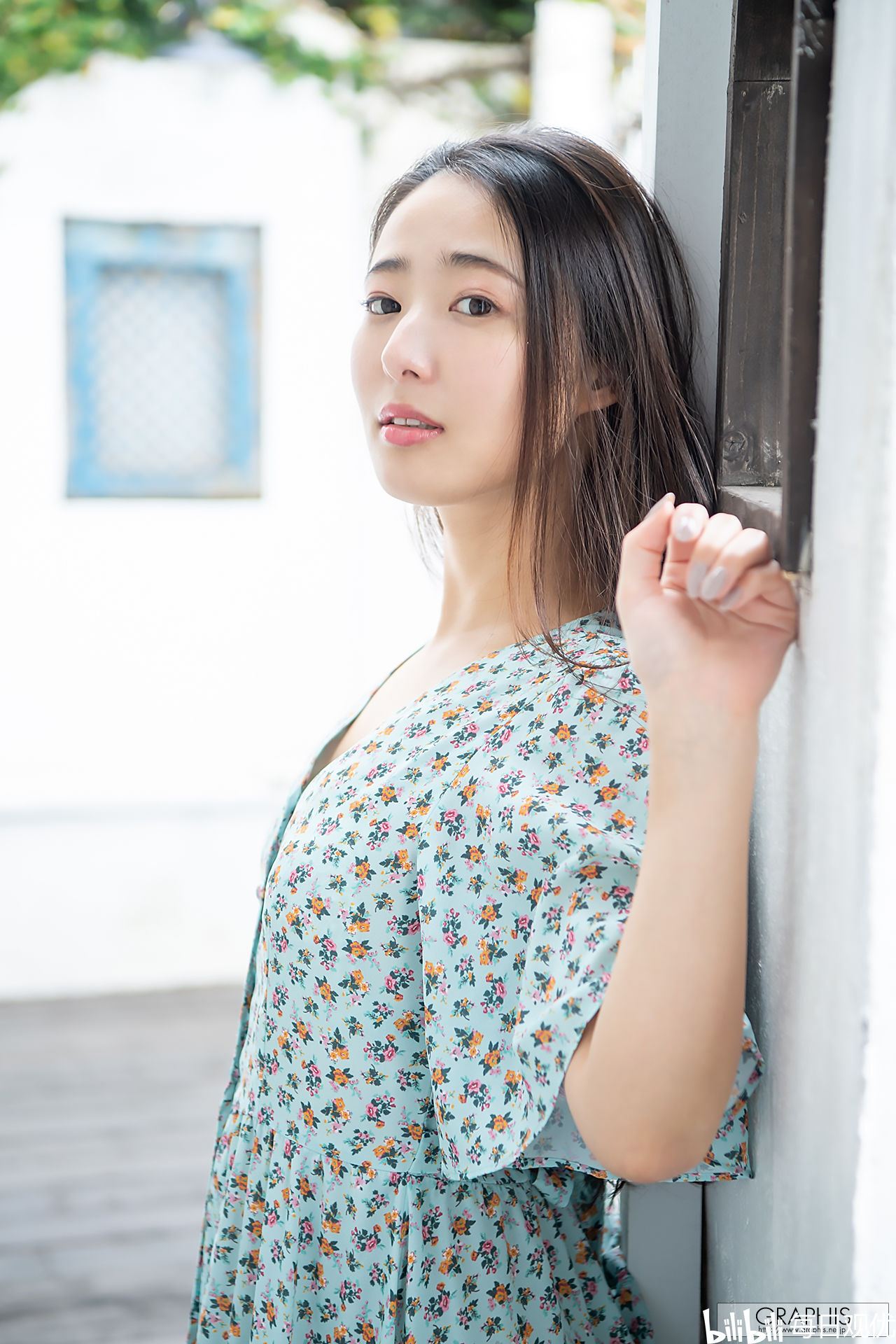 每日观优松冈すず松冈玲还是蛮耐看的