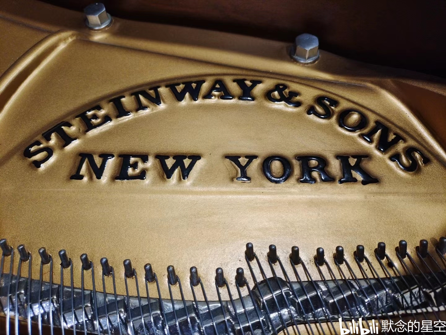 steinway & sons(施坦威),型号:m,尽情发挥,让您就成梦想的钢琴