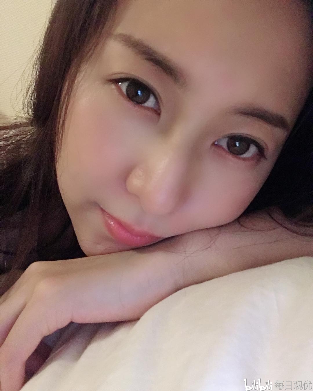 每日观优松下纱荣子再低调也力压新晋女神深田咏美